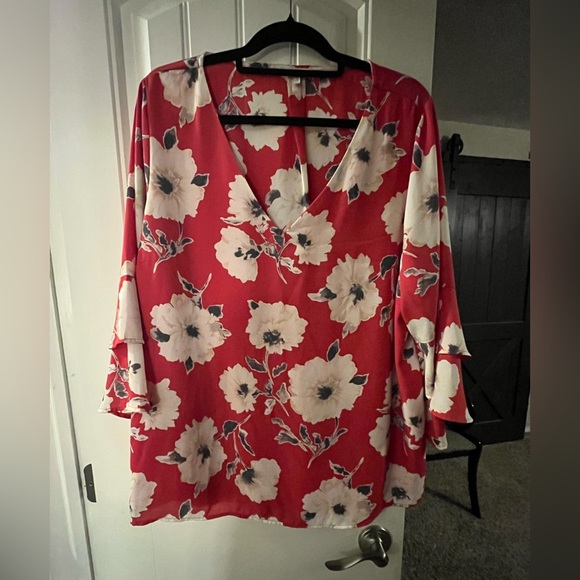 Skies Are Blue Poppy & Cream Floral Blouse, size 2X - Picture 1 of 6